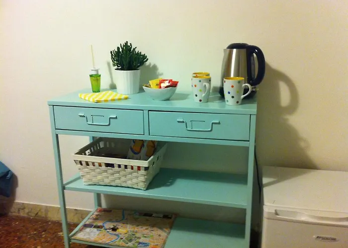 Bed & Breakfast Out Of Time Rome